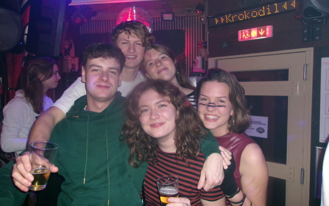 Teenage Borrel 2025